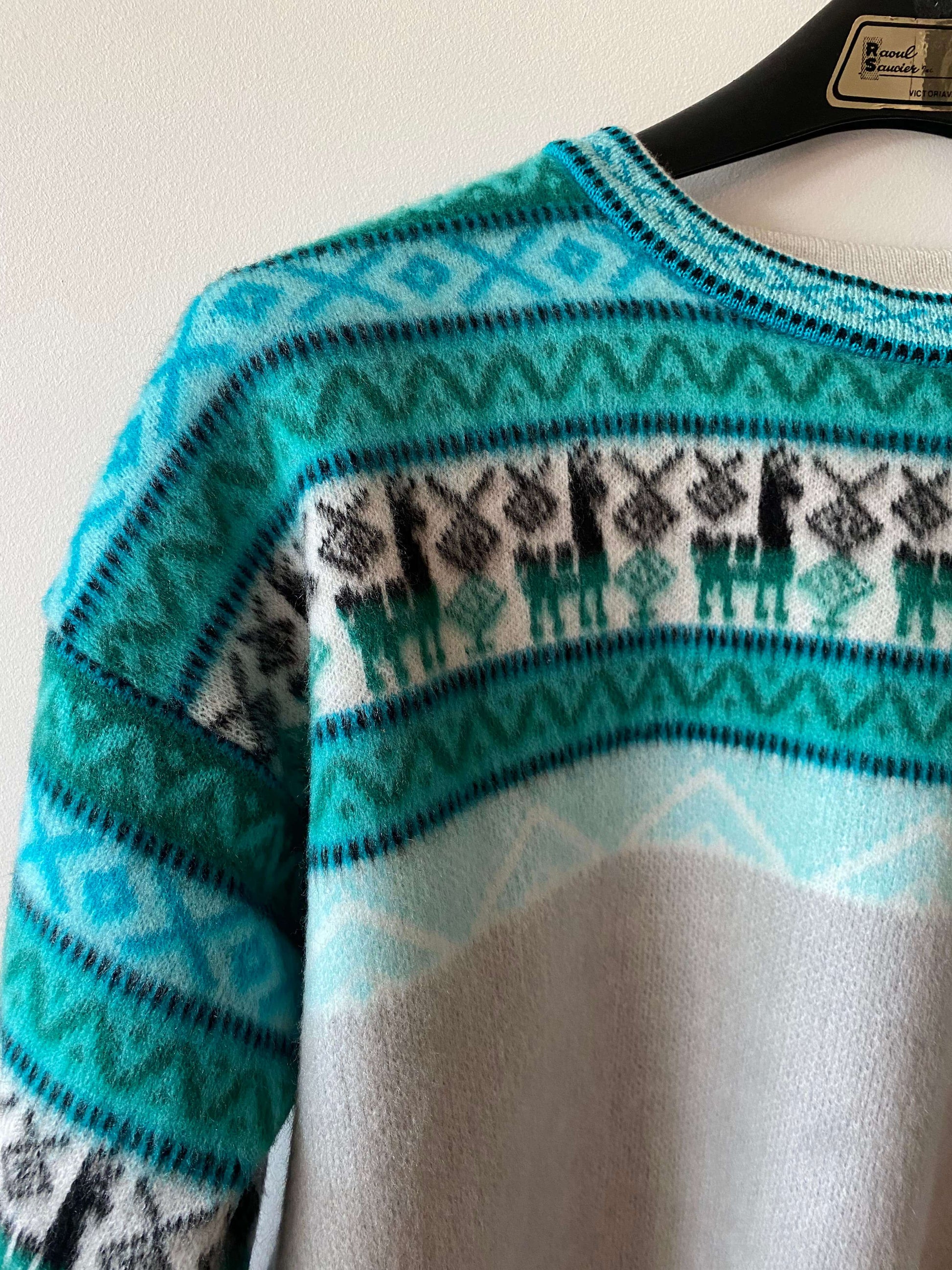 Alpaca sweater, chandail chaud, ultra doux. Les Saisons, turquoise