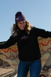 Blanket, shades of blue, orange, lightweight, mountain designs, handcrafted in Ecuador, Acrylic, durable, 70" x 48", soft, camping, van life, outdoors, lifestyle, Les Saisons, Marine Poiraton 