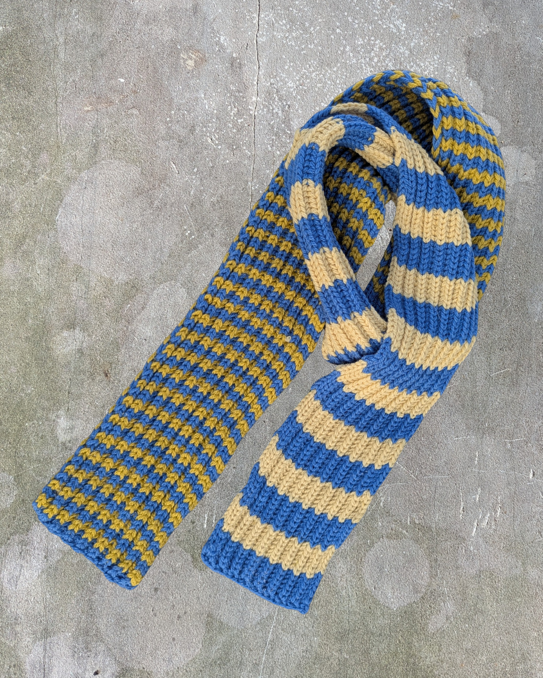 Blue and yellow striped Merino scarf  Les Saisons foulard