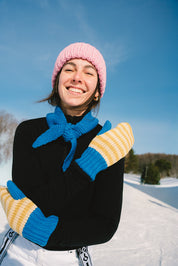girl wearing Les Saisons merinos mittens and mini scarf_outside_winter_snow_ski