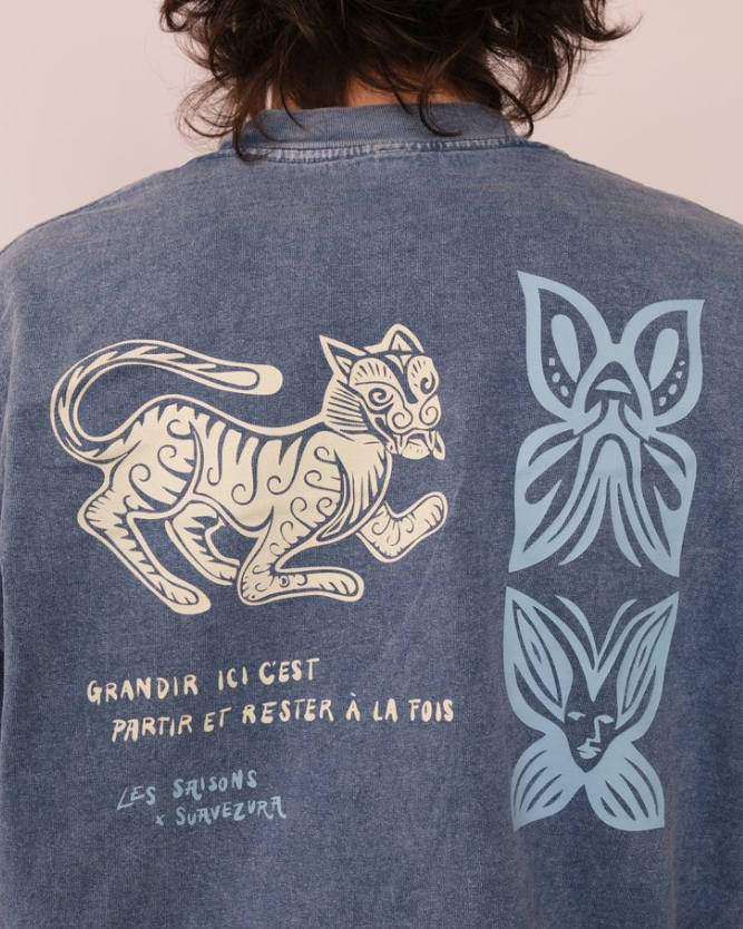 Blue, t-shirt, graphic t-shirt, outdoors, oversized, lifestyle, cotton, artist collaboration, Les saisons, unisex style, look demin, T-shirt manches courtes, surdimensionné, t-shirt graphique, bleu, artiste tatoueuse. Style unisexe, Monica Suavezura