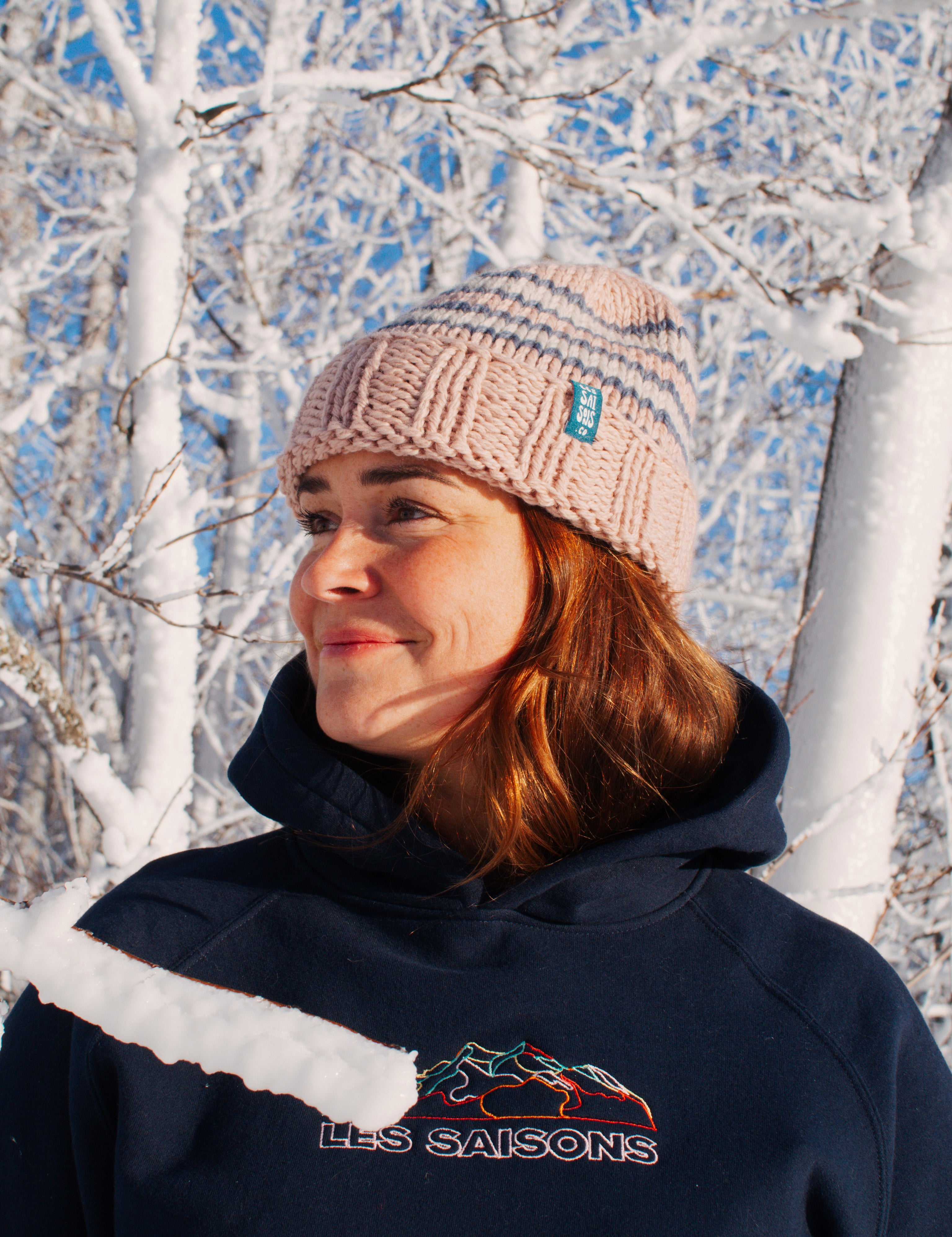 Light pink and blue handknitted merino toque, made in Nepal, granola girl stylish les Saisons