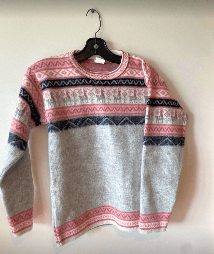 Pink alpaca sweater, warm, pattern
